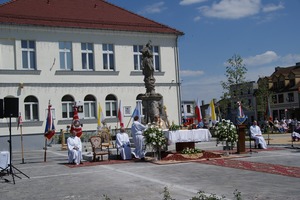  (photo)