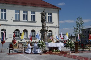  (photo)