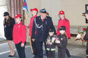  (photo)