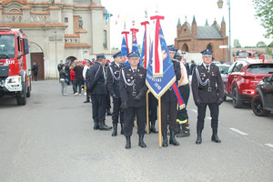  (photo)