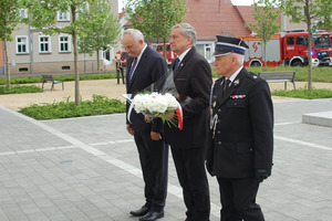  (photo)