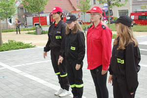  (photo)