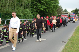  (photo)