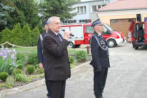  (photo)