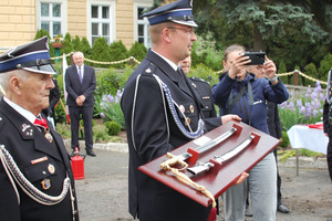  (photo)