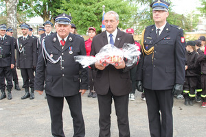  (photo)