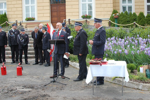  (photo)